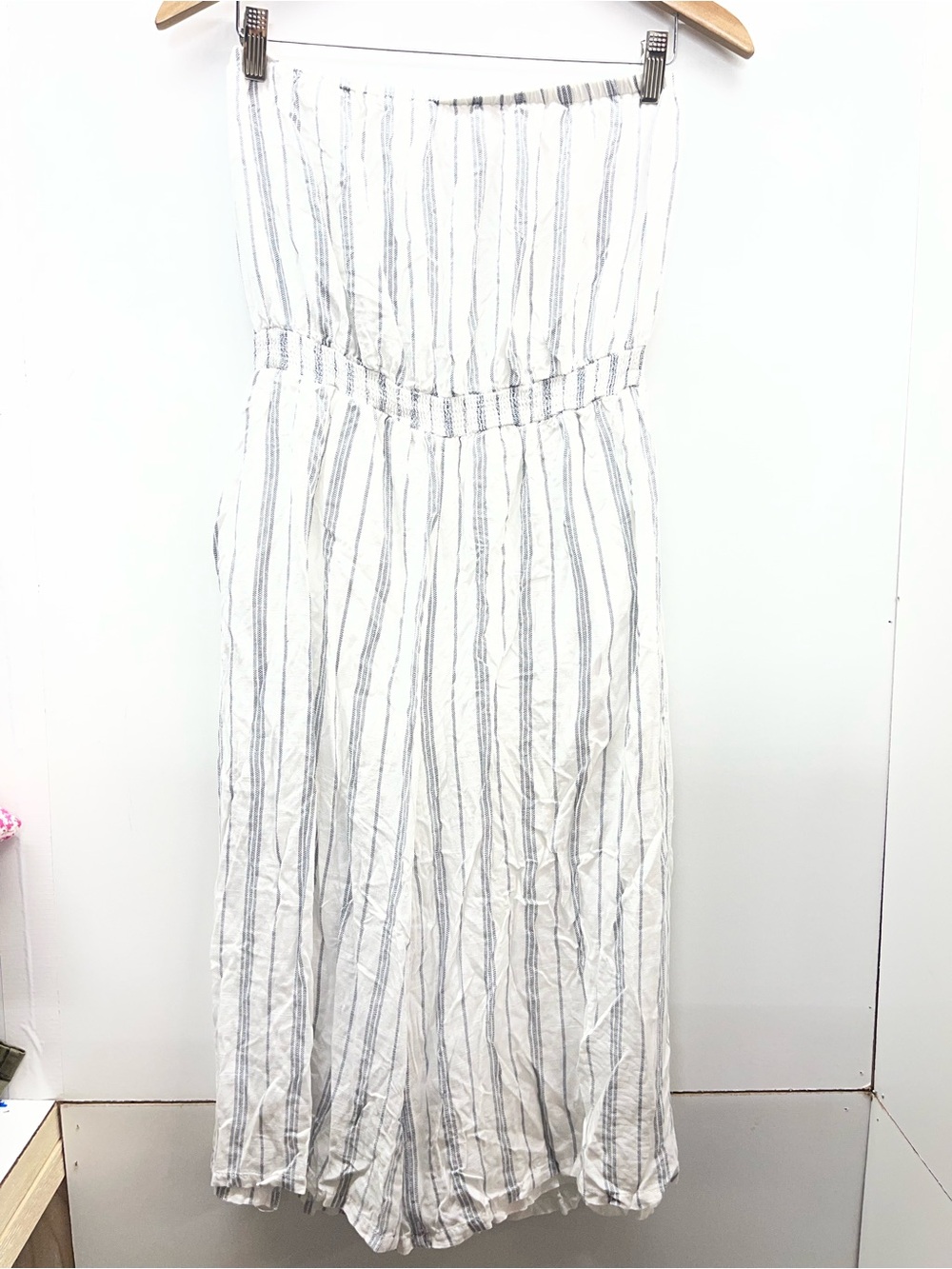 Hem & Thread White and Blue Striped Strapless‎ Cropped Jumpsuit